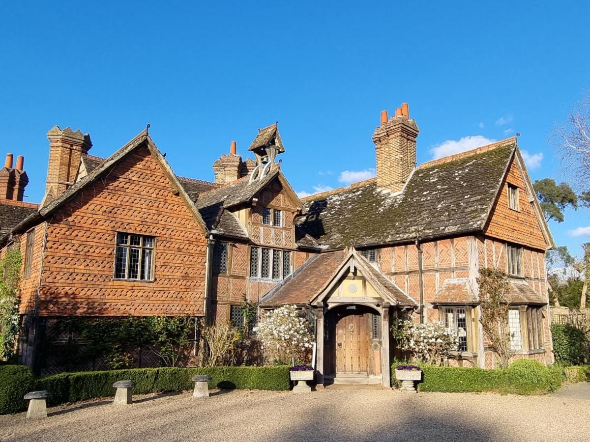 Langshott Manor - Luxury Hotel Gatwick Horley Exteriér fotografie
