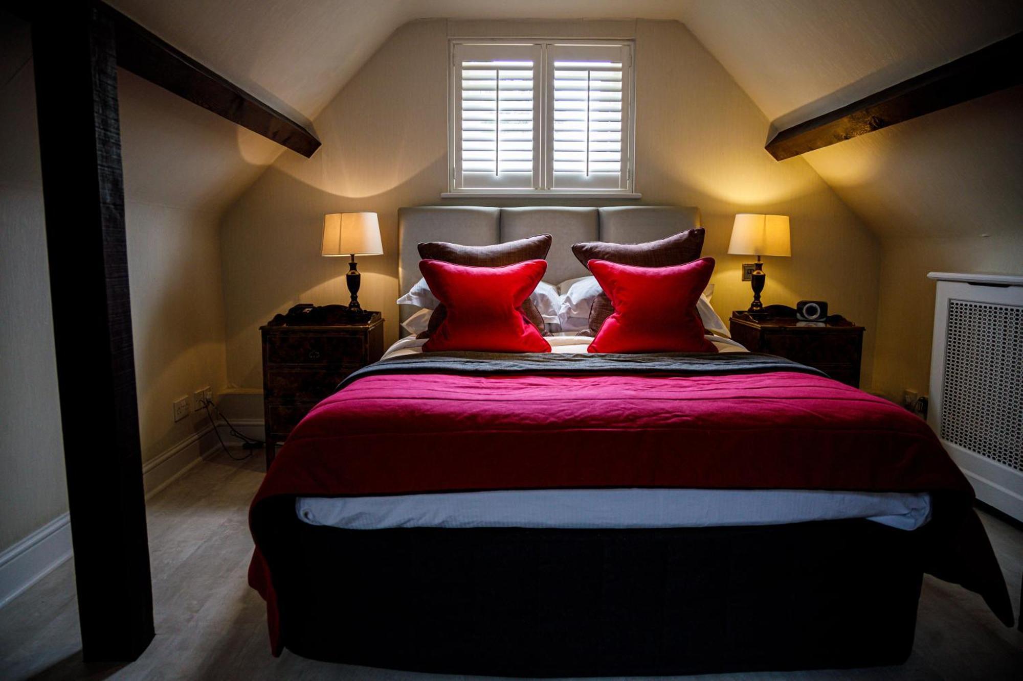 Langshott Manor - Luxury Hotel Gatwick Horley Exteriér fotografie