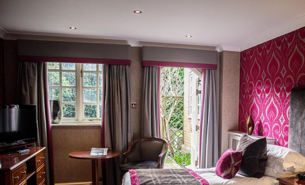 Langshott Manor - Luxury Hotel Gatwick Horley Exteriér fotografie