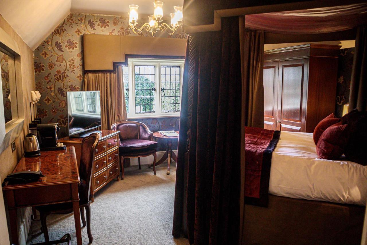 Langshott Manor - Luxury Hotel Gatwick Horley Exteriér fotografie