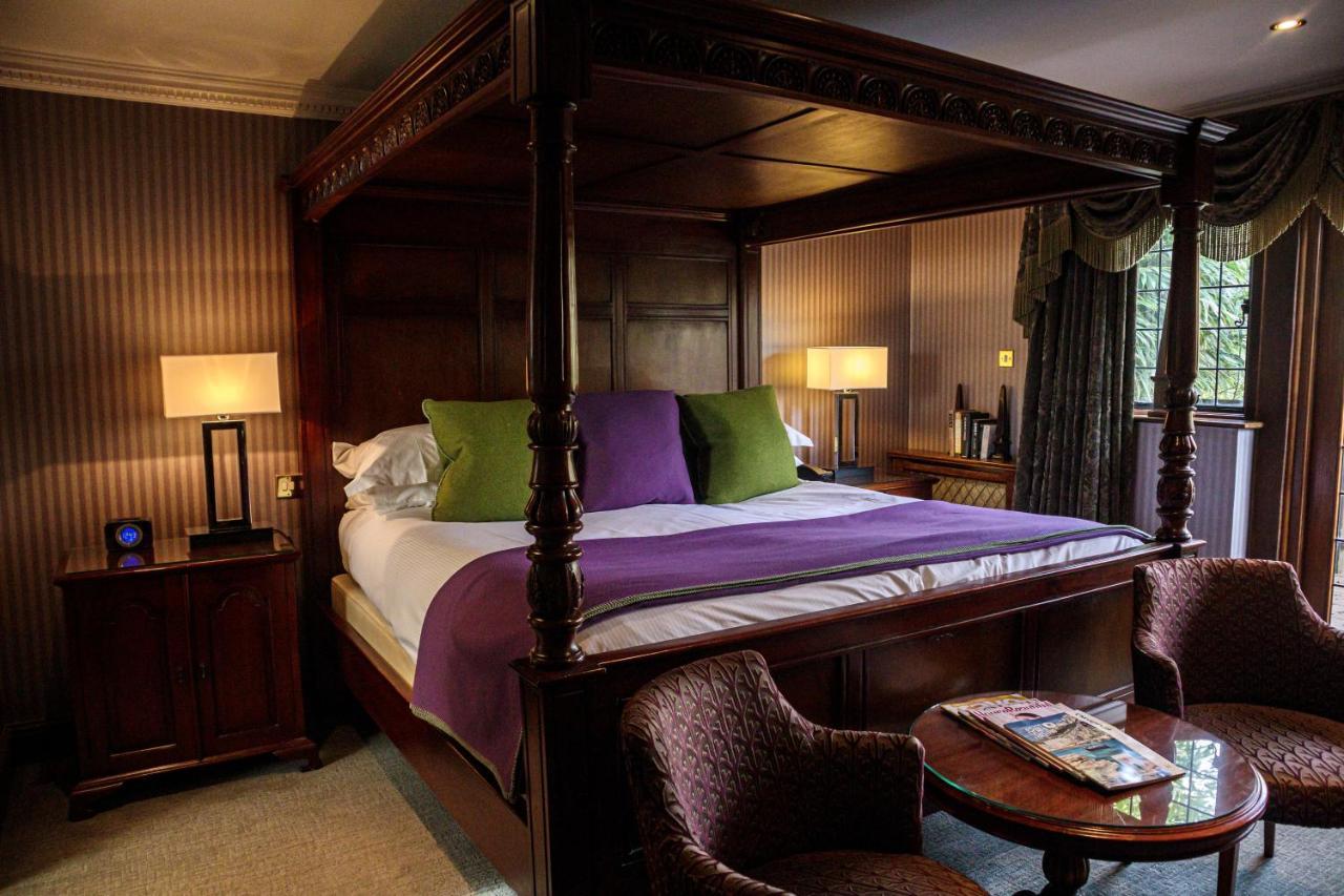 Langshott Manor - Luxury Hotel Gatwick Horley Exteriér fotografie