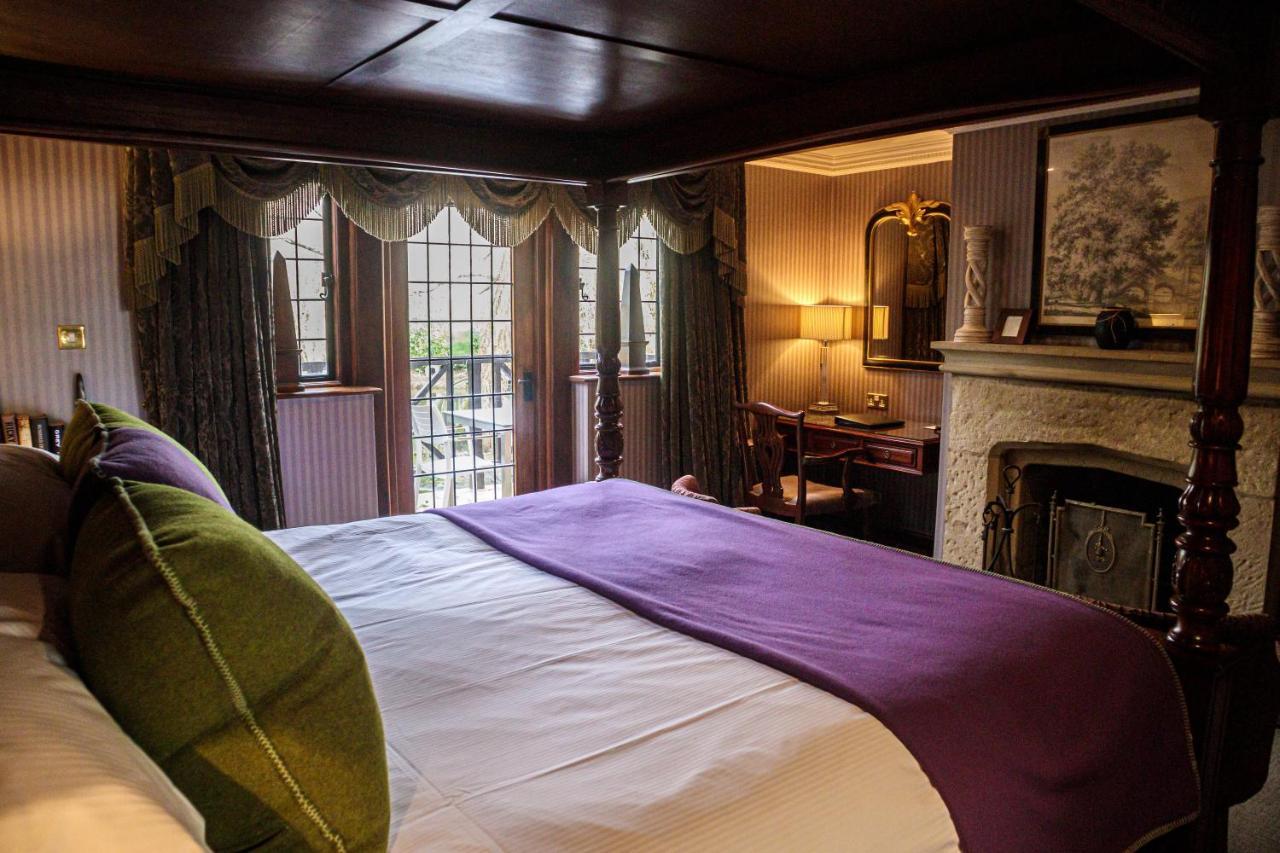 Langshott Manor - Luxury Hotel Gatwick Horley Exteriér fotografie