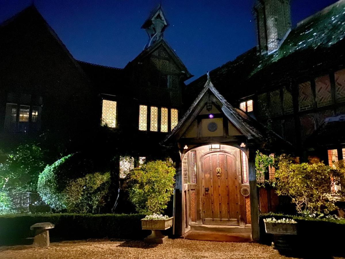Langshott Manor - Luxury Hotel Gatwick Horley Exteriér fotografie